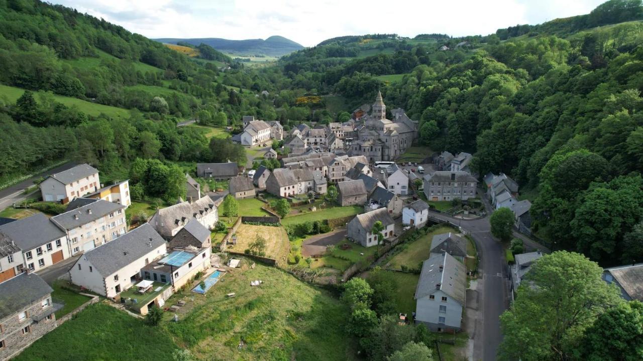 Tulipe, Appartement 5 Personnes, Entre Sancy Et Volcans D'Auvergne Орсиваль Экстерьер фото